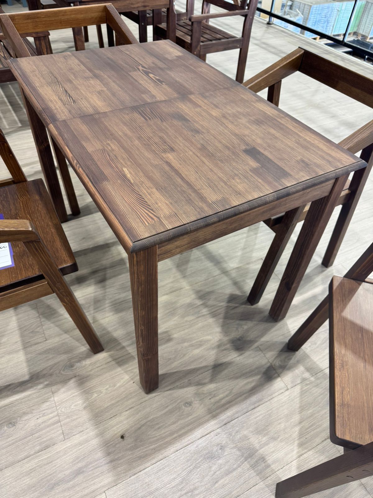 მასიური ხის მაგიდა გასაშლელი "დონატა 11"